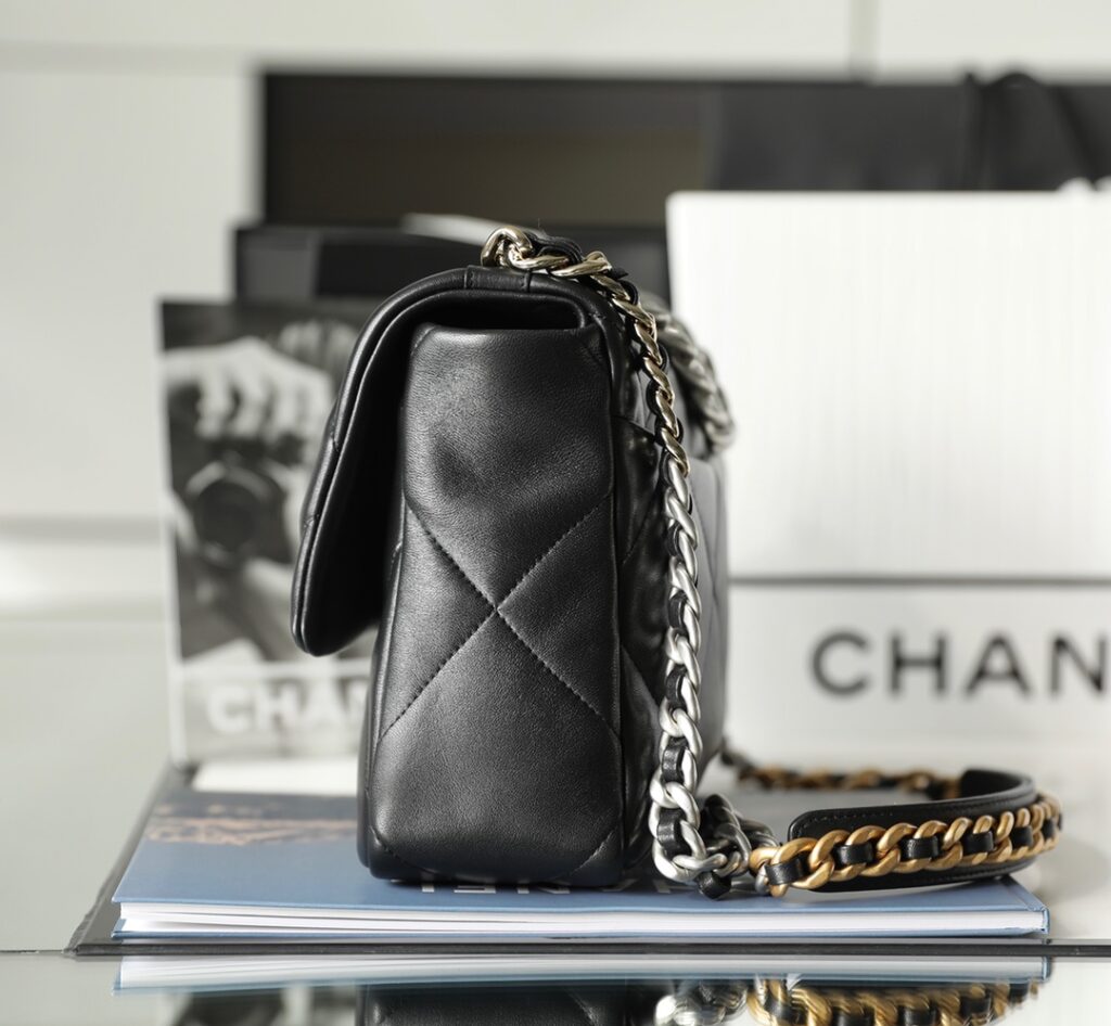 Chanel 19 AS1161 - 画像 (4)