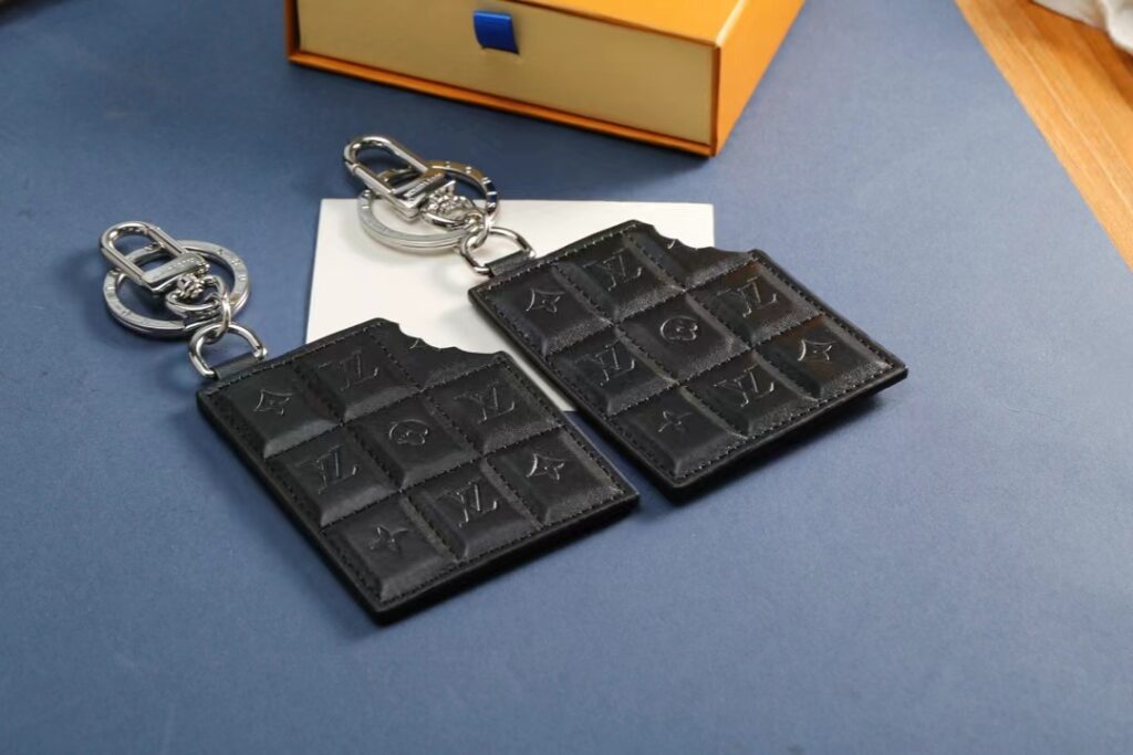 LV Louis Vuitton バッグペンダント キーホルダー 78 zm - 画像 (2)