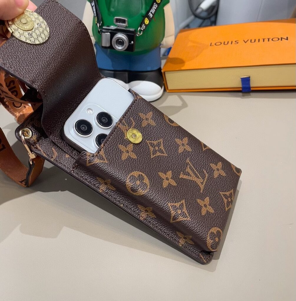 LV LOUIS VUITTON携帯電話ケース12 SS102492 - 画像 (2)