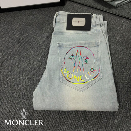 moncler刺繡入りのトレンディジーンズ 14 SS102438