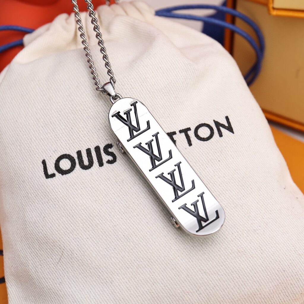 Louis Vuitton （ルイヴィトン）スケートボードのネックレス - 画像 (8)