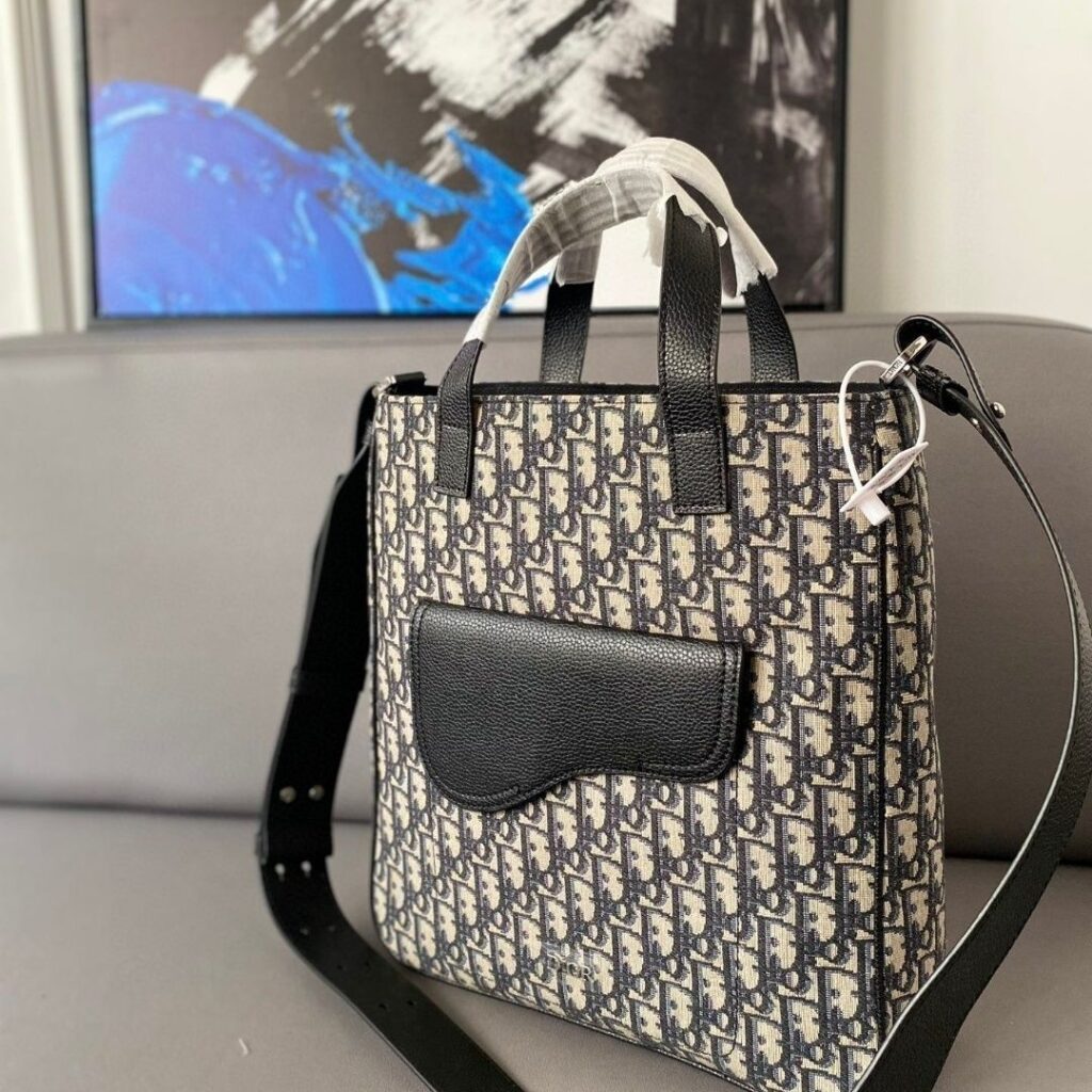 【DIOR】 プレオウンド ブック ハンドバッグ ミニ - 画像 (5)