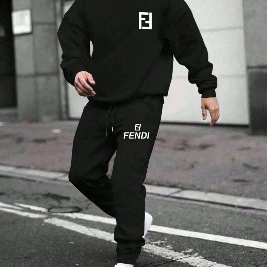 【 Fendi 】人気アニメの連名デザインのパーカーセットです - 画像 (6)