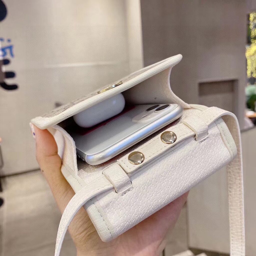 Luxury iphone スマホケース ケース ショルダー Gucciの人気アイテム 送料無料 - 画像 (3)