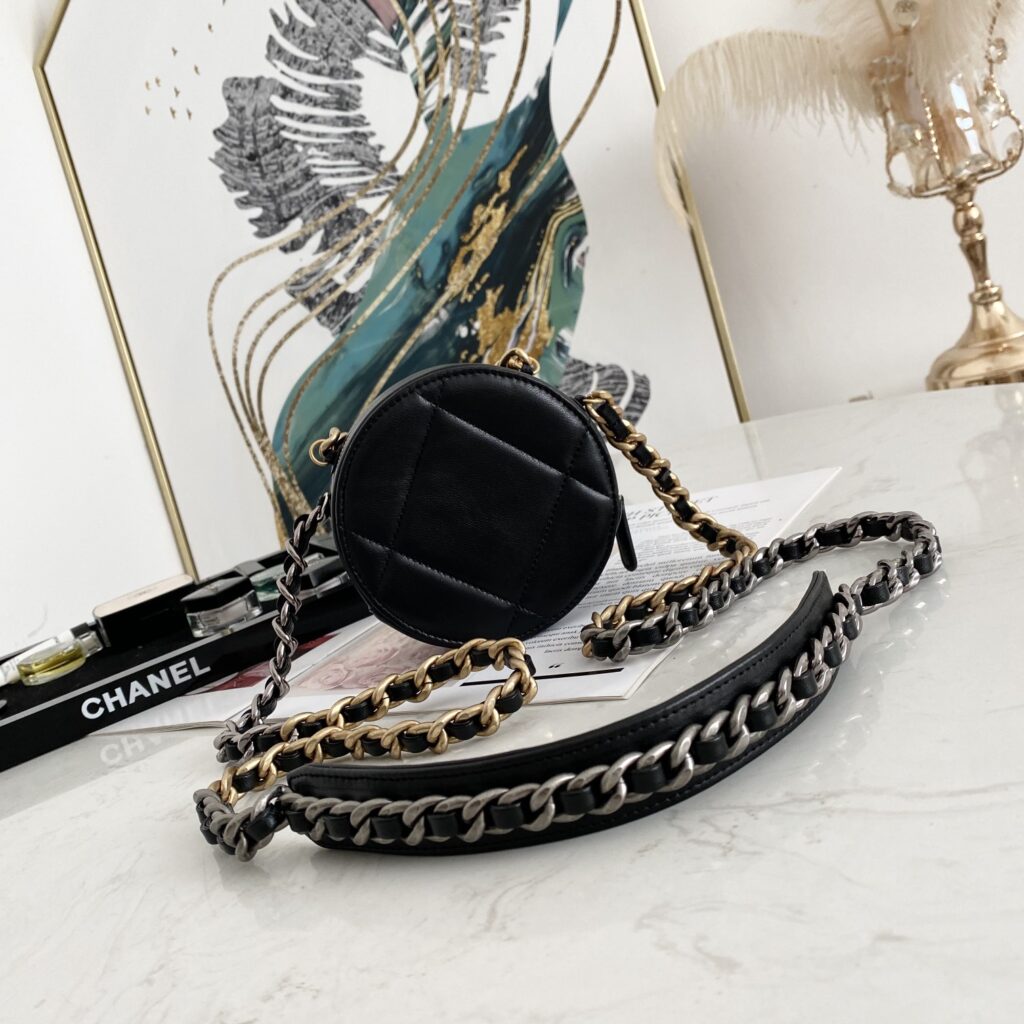 CHANEL 19 CLUTCH WITH CHAIN 0945 - 画像 (5)