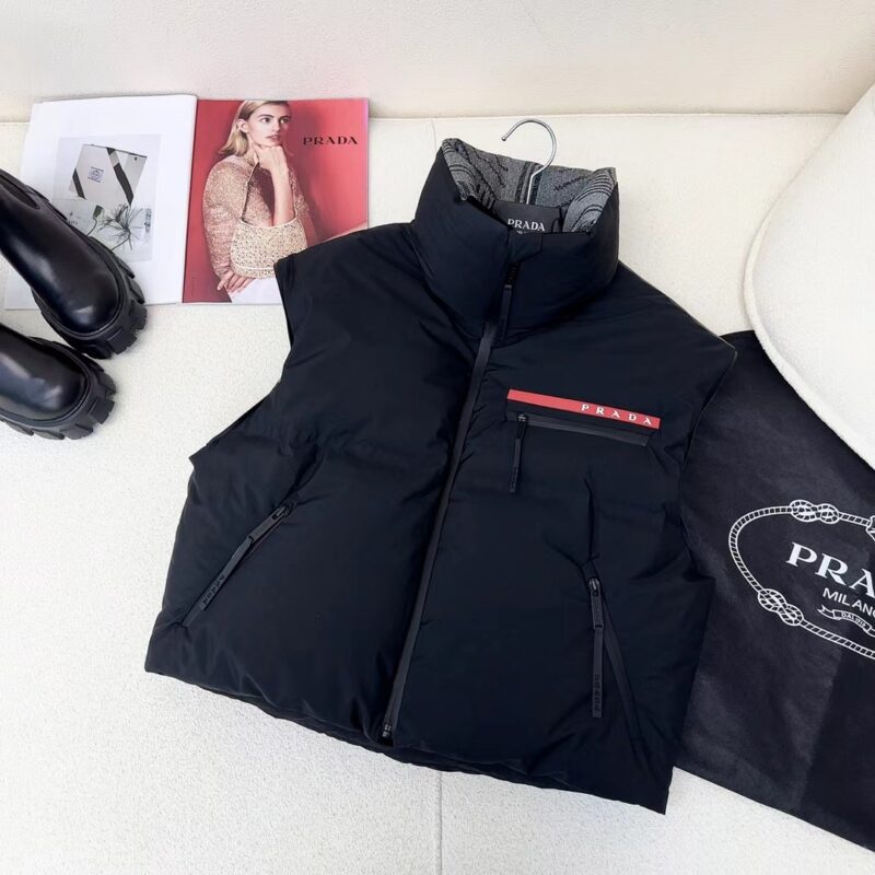 【 PRADA 旗艦店】ご好評に付き再入荷！！ - 画像 (9)