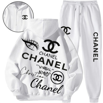 【 Chanel】爆発的なファッションデザインのパーカースーツです