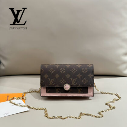 Louis Vuitton おしゃれな本革バッグ03 SS100598