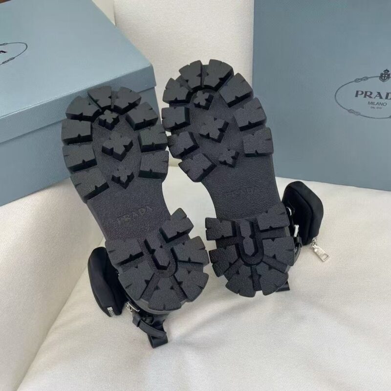 Prada ハイヒールブーツ　女性用 - 画像 (5)