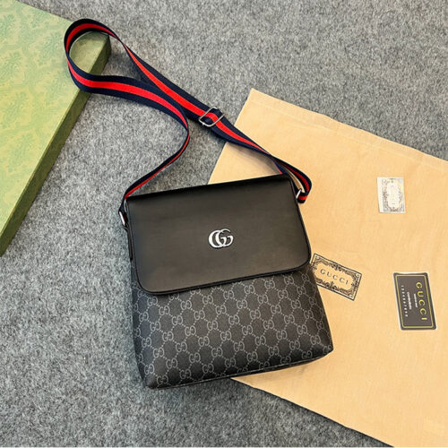 GUCCIメンズクロスボディバッグ 19 al 93807