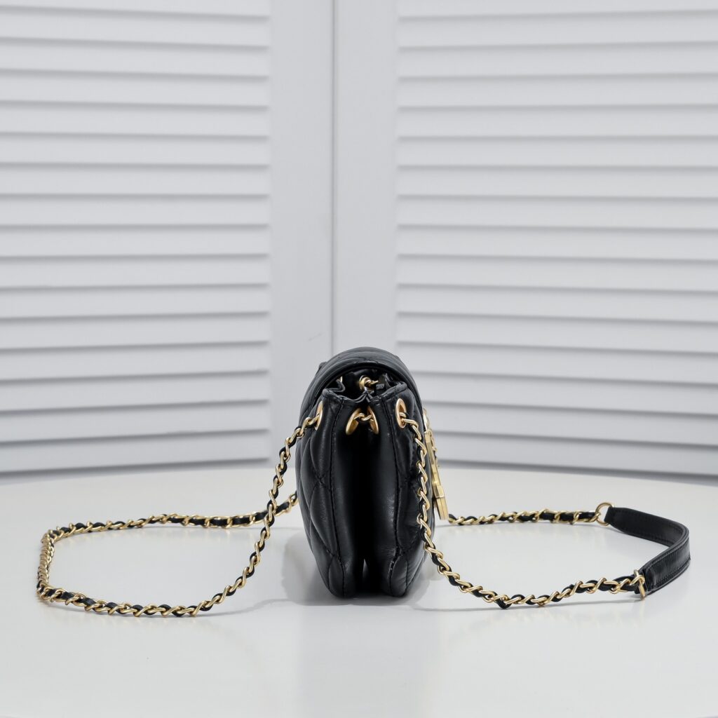CHANEL💠24C AS4611 - 画像 (4)