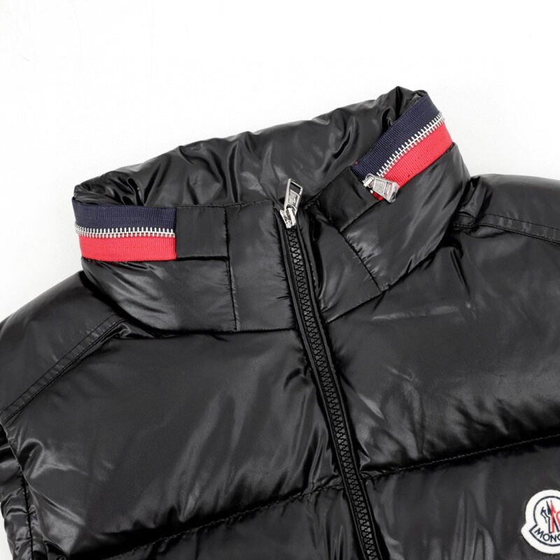 MONCLER モンクレール ジレ ベスト ダウンベスト 男女兼用 - 画像 (3)