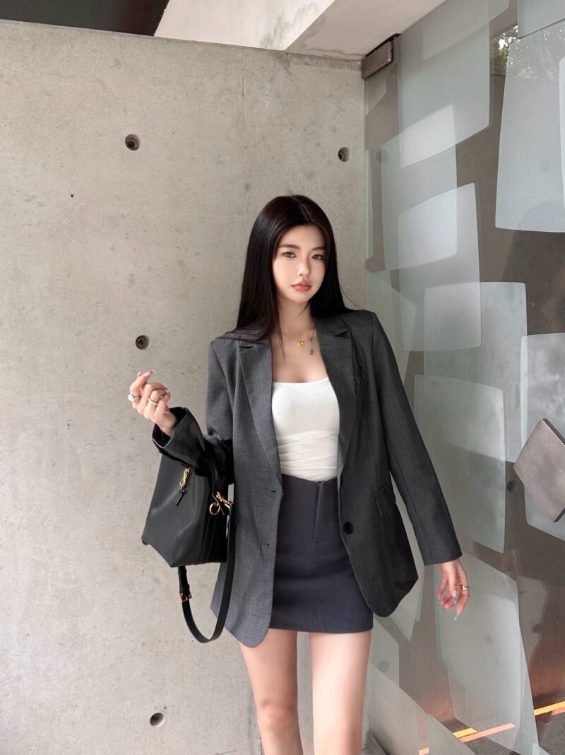 MIUMIU背広のコート SS96787 - 画像 (5)