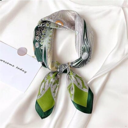 hermes 薄手のスカーフ55 ss