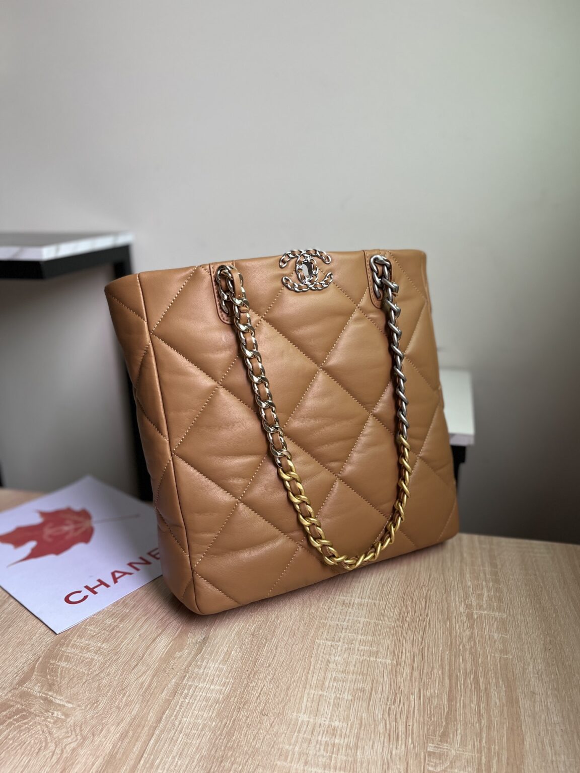 CHANEL 19 SHOPPING BAG 3519 - 画像 (9)