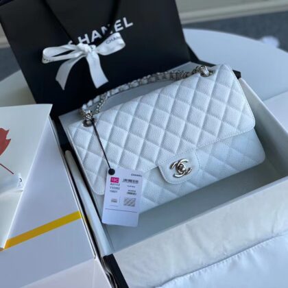 Chanel Flap Bag 1112