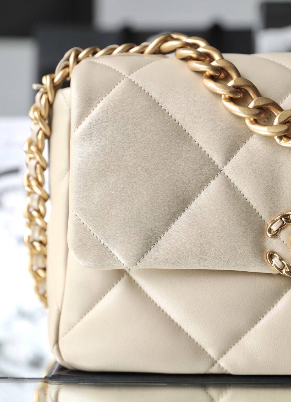 Chanel 19 AS1161 - 画像 (6)