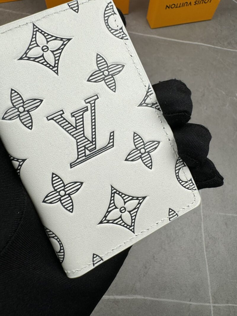 LV Louis Vuitton 新作財布です 23 zm 95521 - 画像 (6)