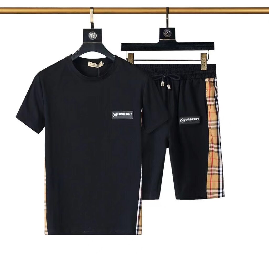 Burberry 人気セットアップ - 画像 (2)