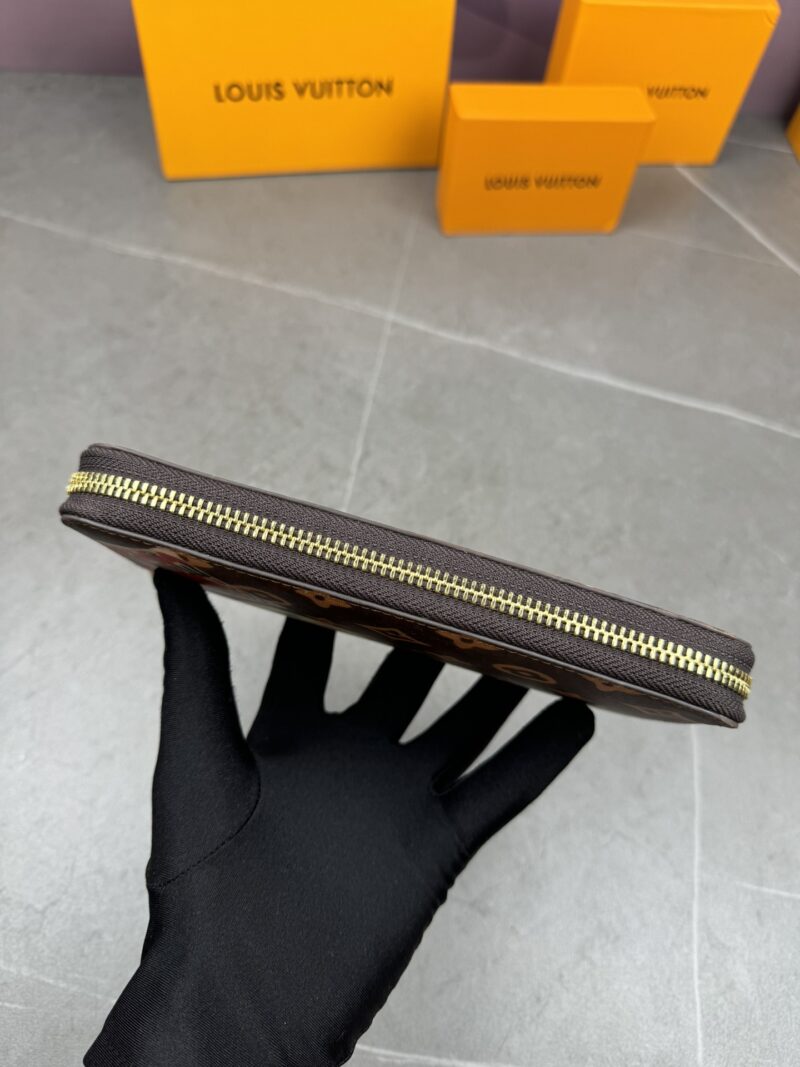 LV Louis Vuitton 新作財布です 44 zm 95522 - 画像 (3)