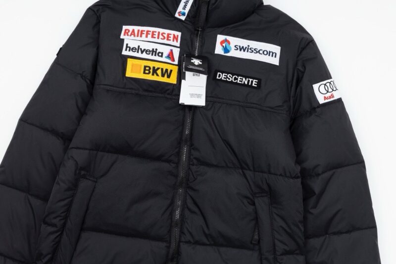 【Descente】【全国送料無料】【即日出荷】数量限定発売 ダウンジャケット - 画像 (5)