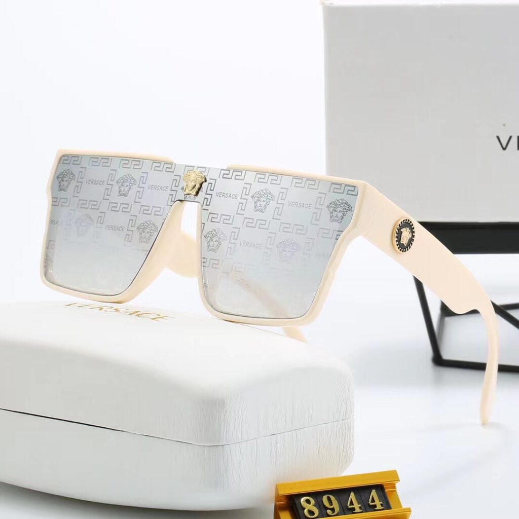 VERSACE サングラス 02 - 画像 (4)