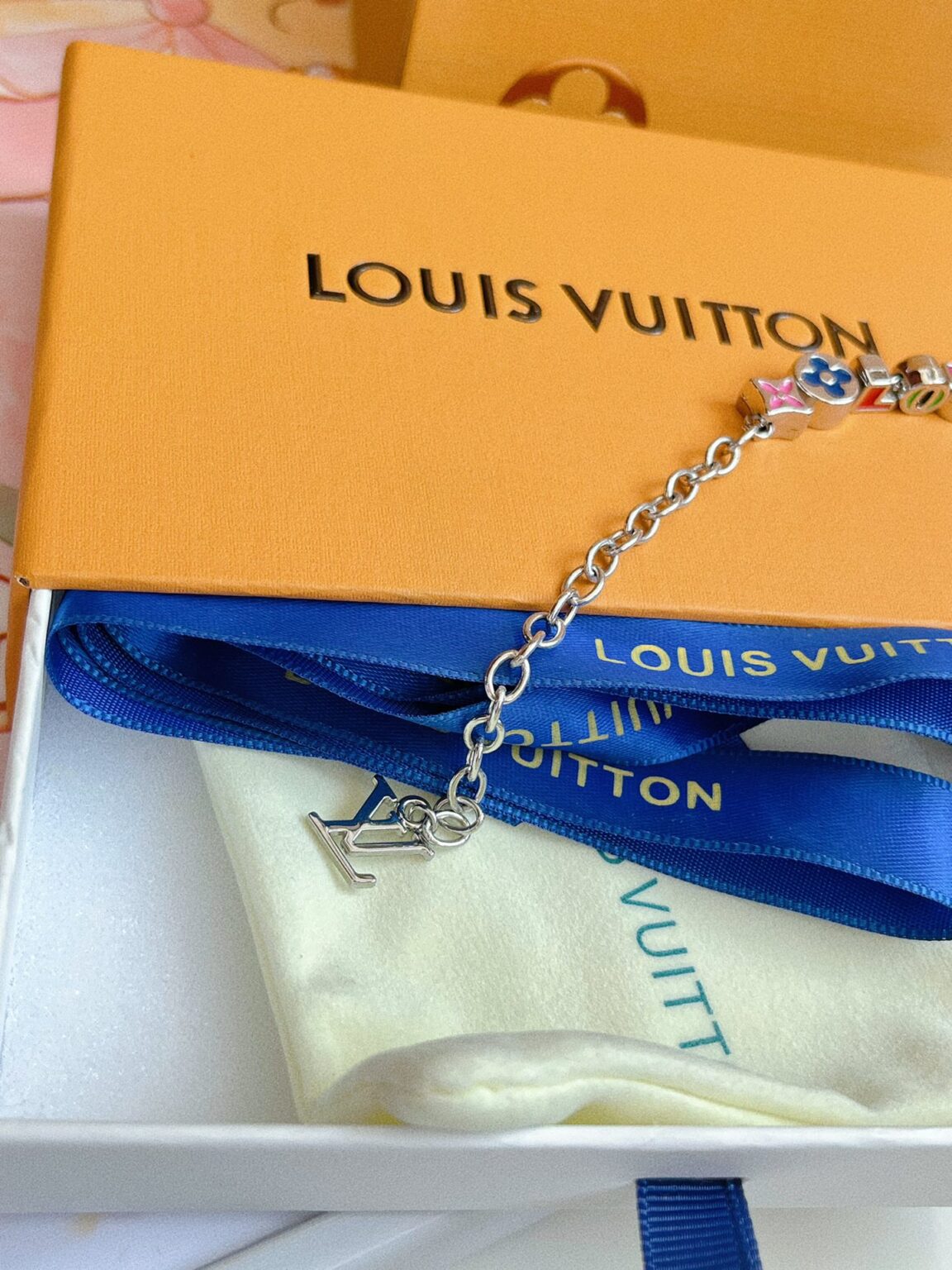LOUIS VUITTON（ルイヴィトン）【22SS新作】ブラスレ・モノグラム パーティー MP3282 - 画像 (10)