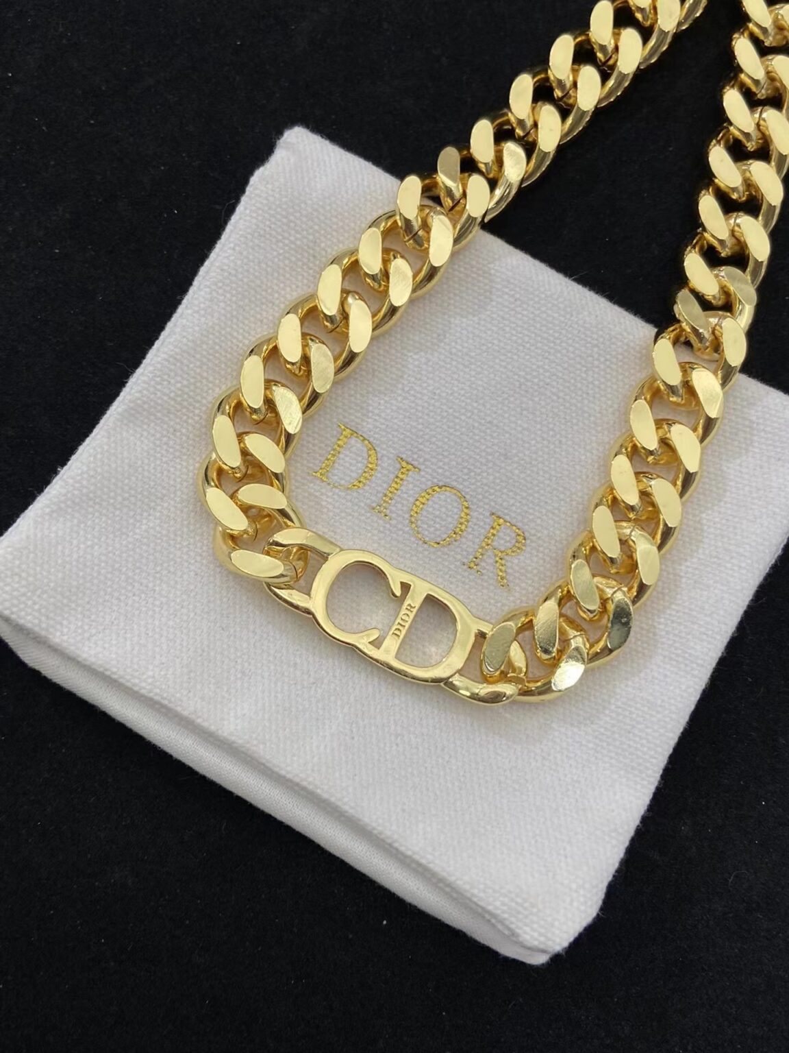 Dior新作ディオール Cruiseコレクション CDチョーカー ネックレス - 画像 (6)