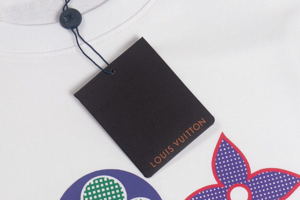 【LOUIS VUITTON】（ルイヴィトン）半袖 男女兼用 - 画像 (4)