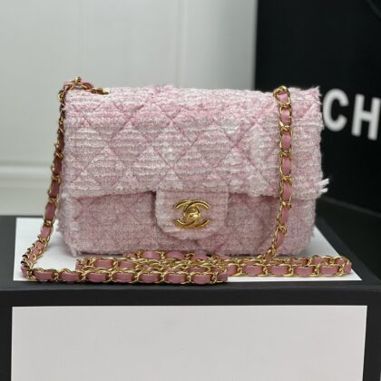 Chanel MINI CLASSIC FLAP BAG 1116