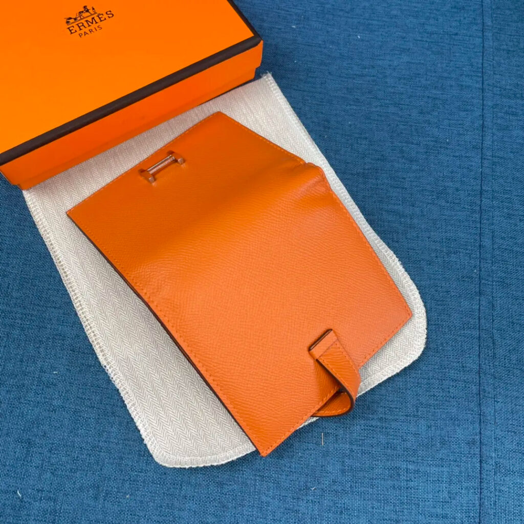HERMÈS 財布 10カラー 10X12CM - 画像 (15)
