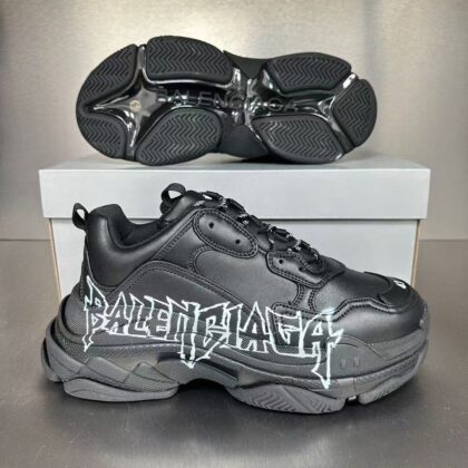 Balenciaga Triple S DIY Metal Artwork Black メンズ