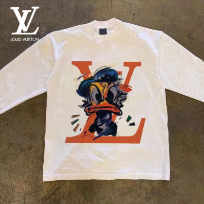 LV Louis Vuittonコットンのおしゃれ丸首パーカーです24 SS95558