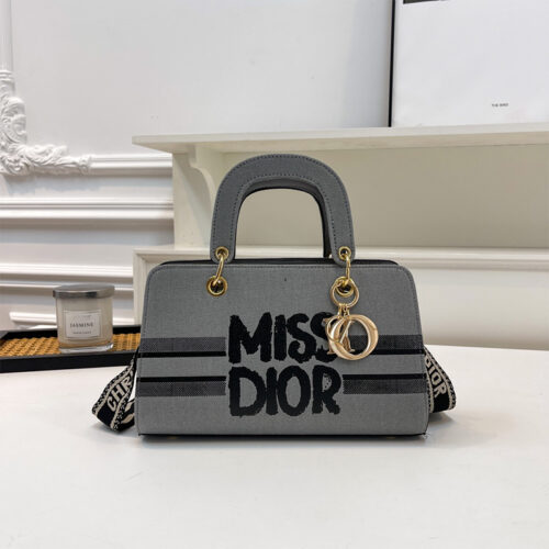 DIORおしゃれバッグ07 SS101021