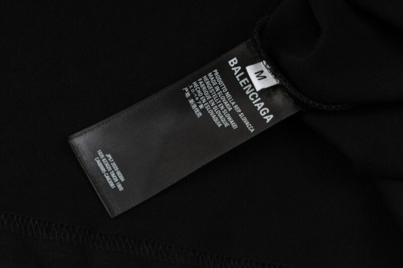 【BALENCIAGA 公式旗艦店】 バレンシアガ Tシャツ ご好評に付き再入荷！ - 画像 (6)