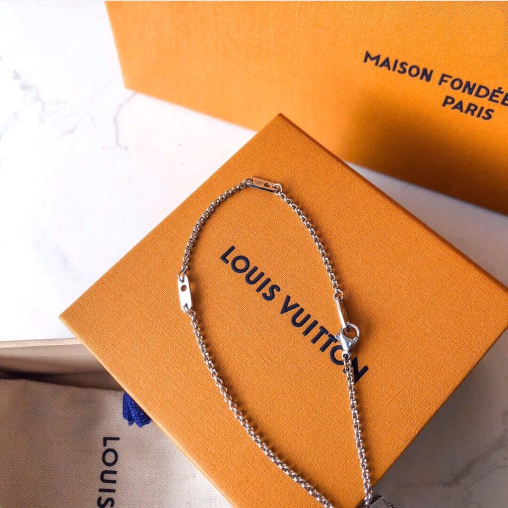 LOUIS VUITTON（ルイヴィトン）ダイス ネックレス - 画像 (9)