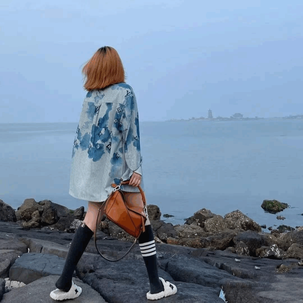 【LOUIS VUITTON 公式旗艦店】ルイヴィトン シャツ ご好評に付き再入荷！ - 画像 (3)