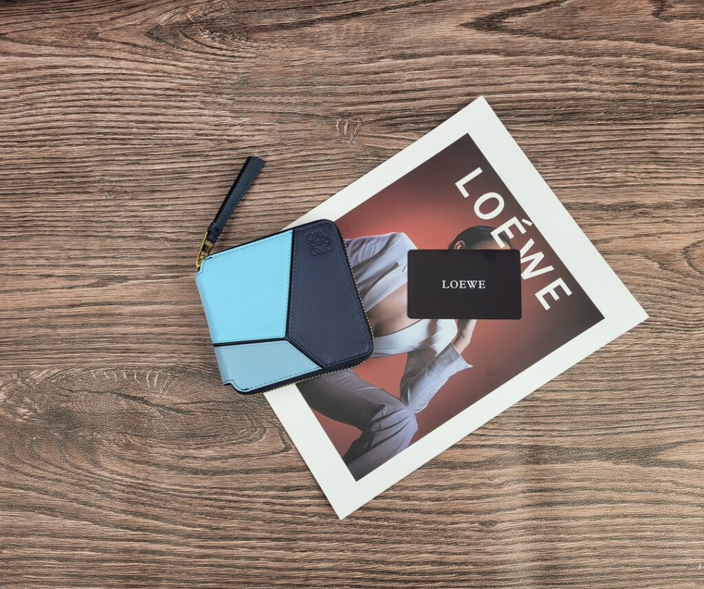LOEWE 財布 3 zm 94920 - 画像 (2)