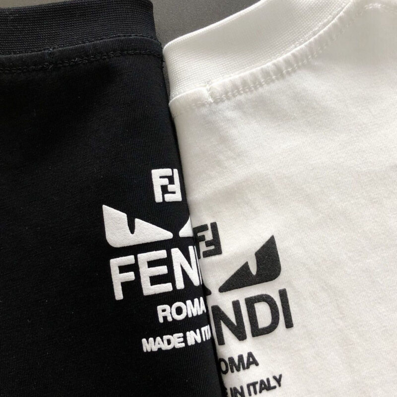 【FENDI公式旗艦店】 Tシャツ ご好評に付き再入荷！ - 画像 (3)