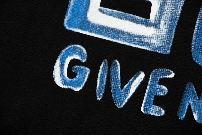 【GIVENCHY 公式旗艦店】ジバンシー Tシャツ ご好評に付き再入荷！ - 画像 (7)