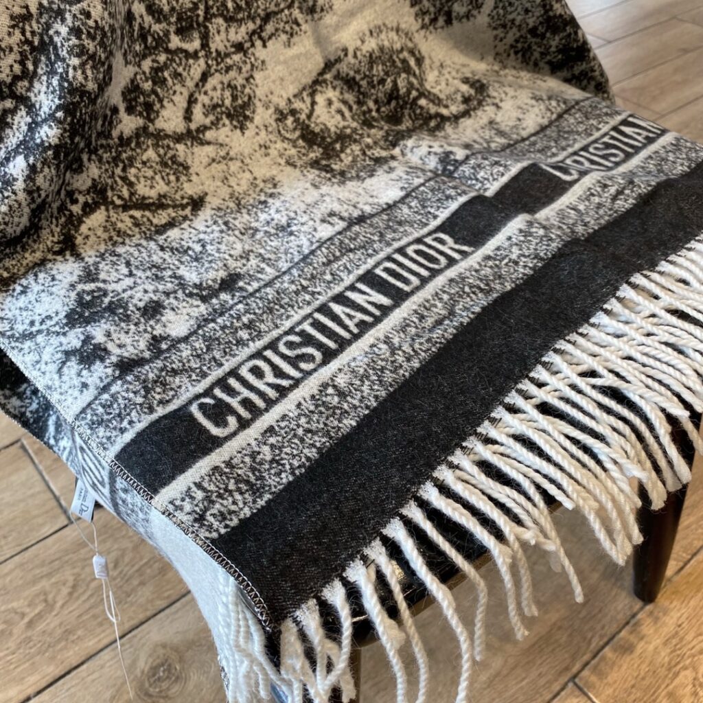 Dior（ディオール） リバーシブルスカーフ - 画像 (5)