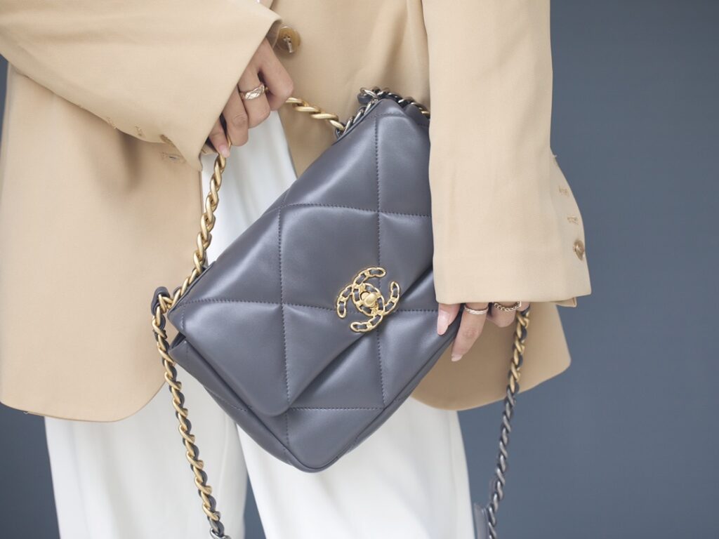 Chanel 19 26CM - 画像 (4)