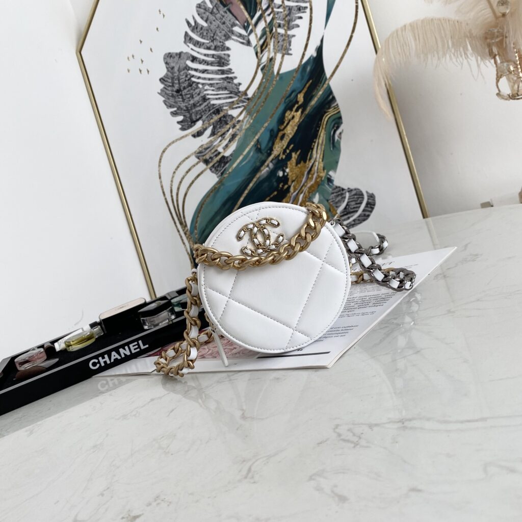 CHANEL 19 CLUTCH WITH CHAIN 0945 - 画像 (10)