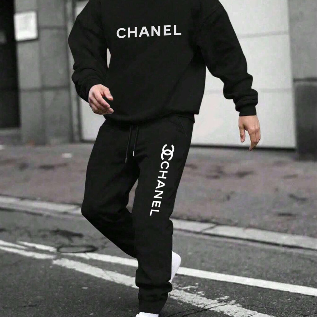 【 Chanel】シンプルなデザインがおしゃれな連名パーカーセットです - 画像 (6)