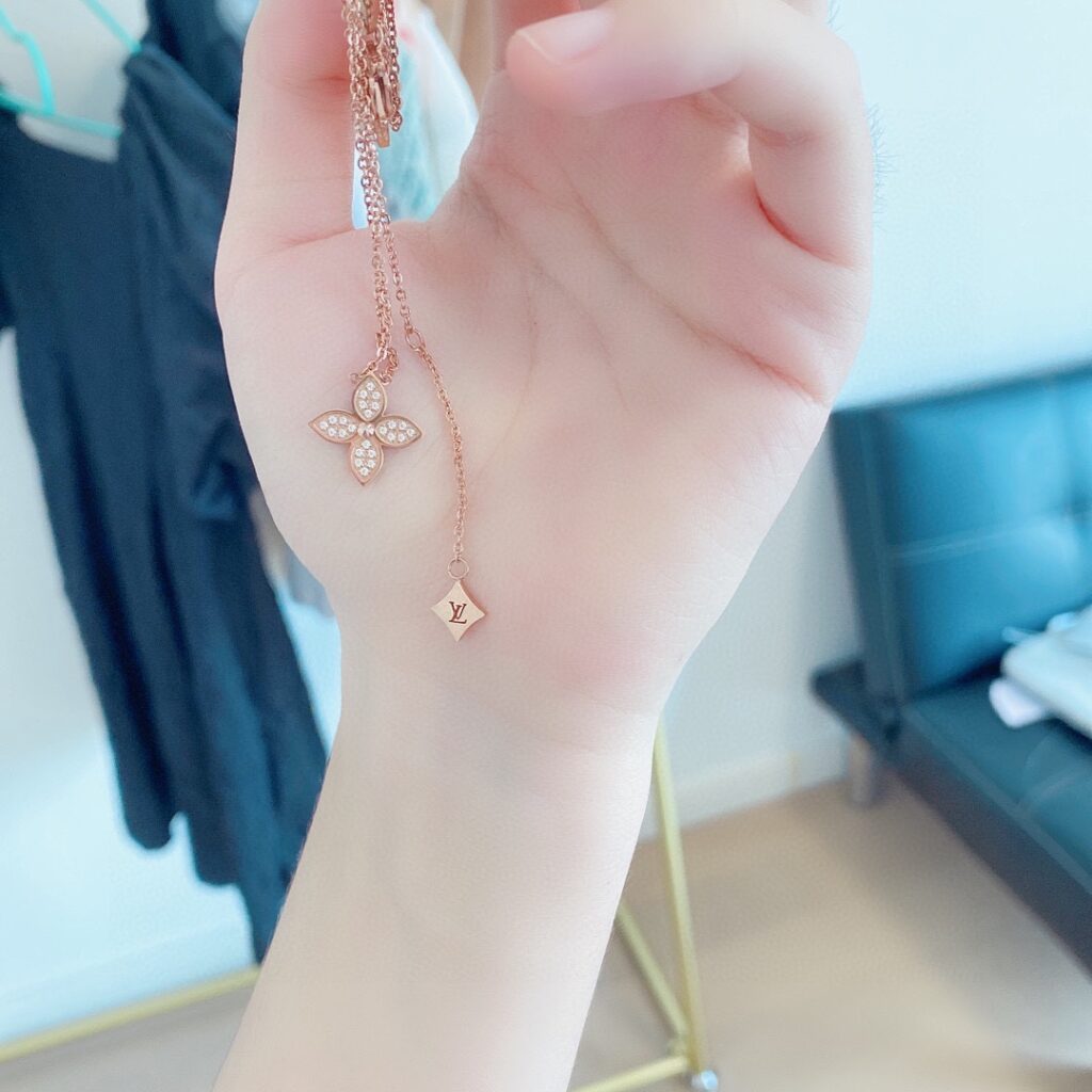 LOUIS VUITTON（ルイヴィトン）STAR BLOSSOM ネックレス Q93710 - 画像 (2)
