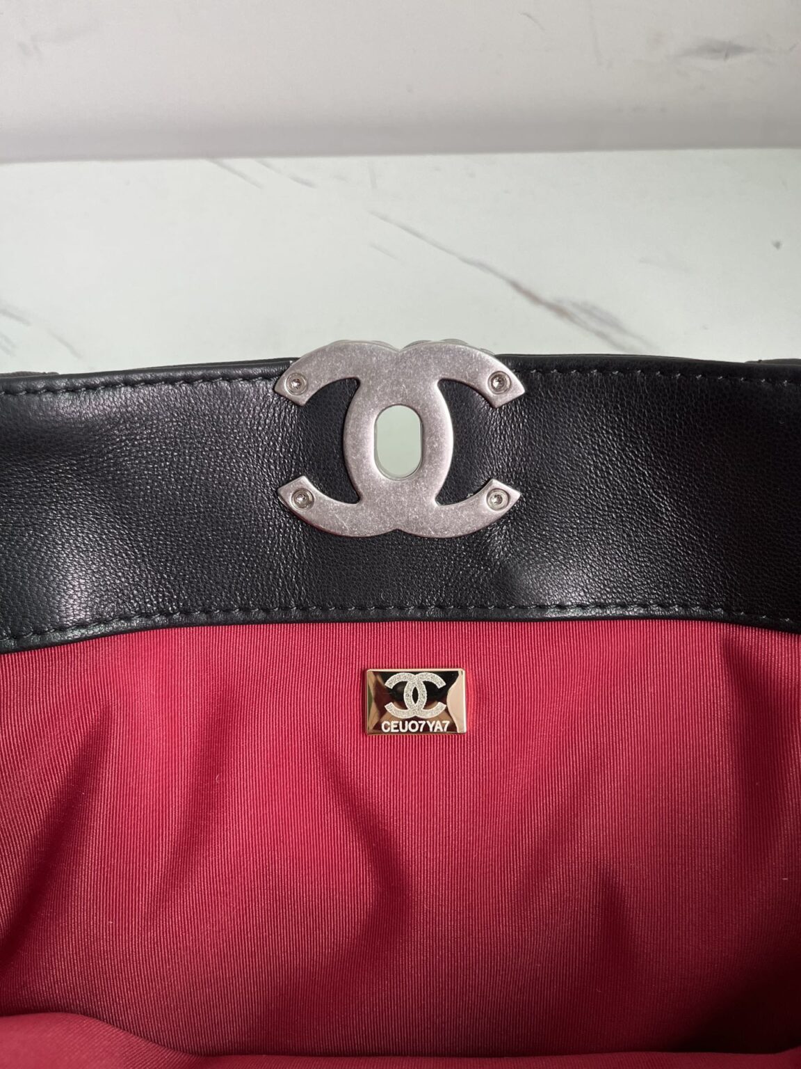 CHANEL 19 SHOPPING BAG 3519 - 画像 (14)