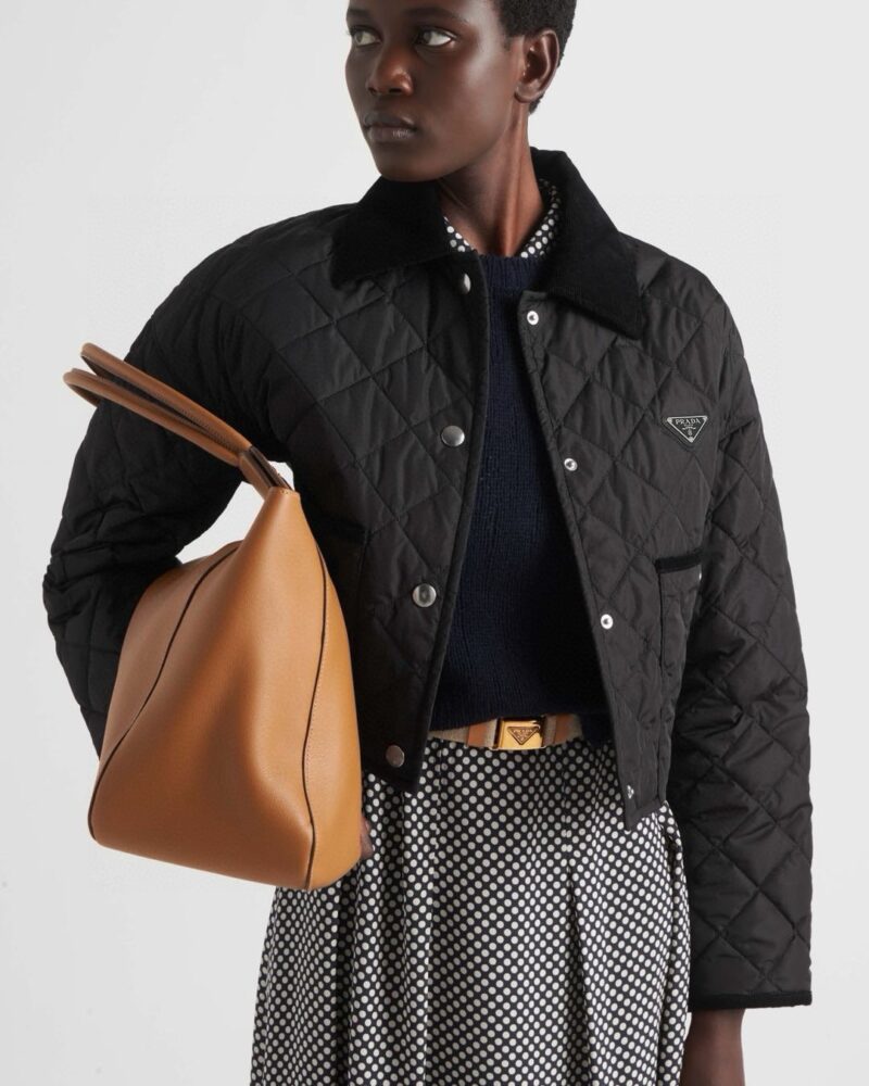 【 PRADA 旗艦店】ご好評に付き再入荷！！ - 画像 (4)