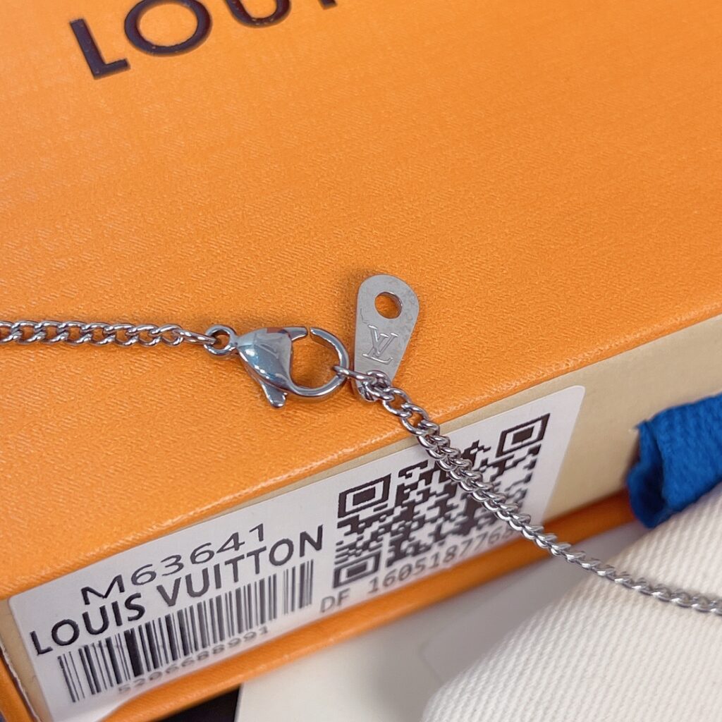 Louis Vuitton（ルイヴィトン）ペンダント・LVタイガー MP3231 - 画像 (6)