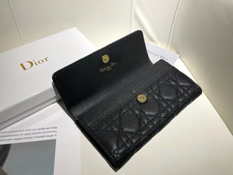 Dior　人気財布 - 画像 (2)