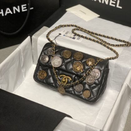 Chanel FLAP BAG AS2675